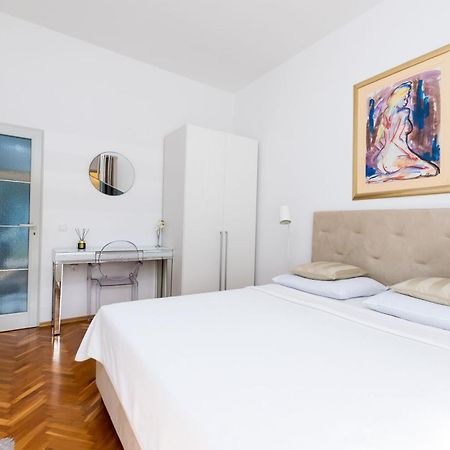 Apartments Sinisa Malinska Extérieur photo